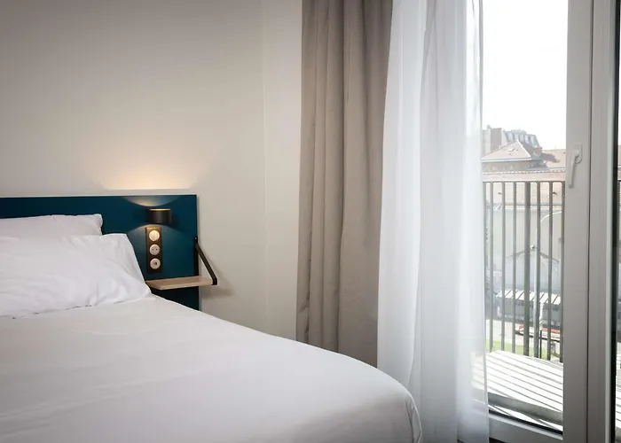 Best Western 11Bauer Paris Saint-Ouen